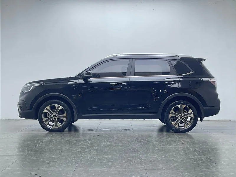 Kia Sportage — фото 8