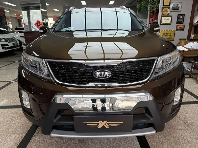 Kia Sorento — фото 2