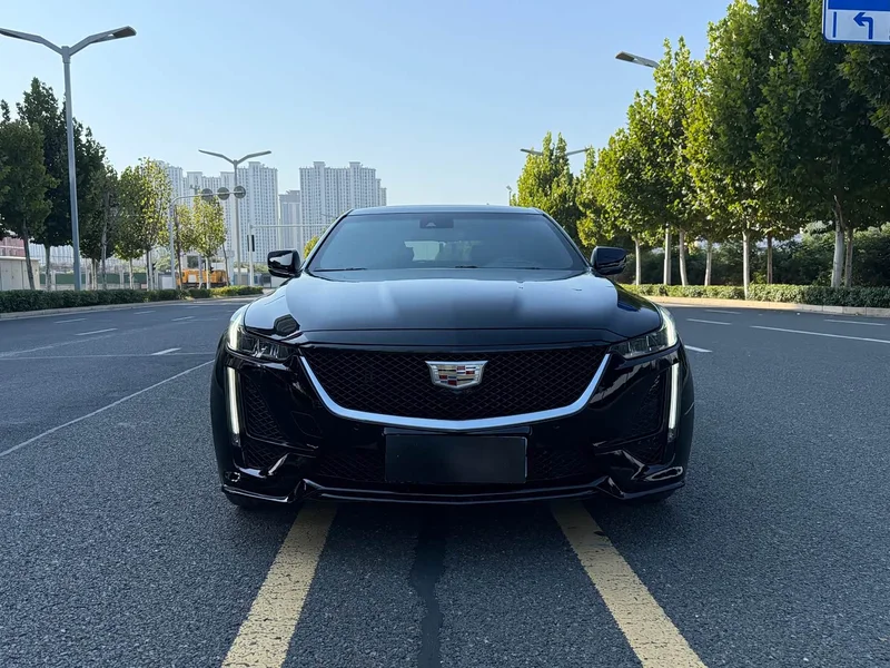 Cadillac CT5 — фото 2