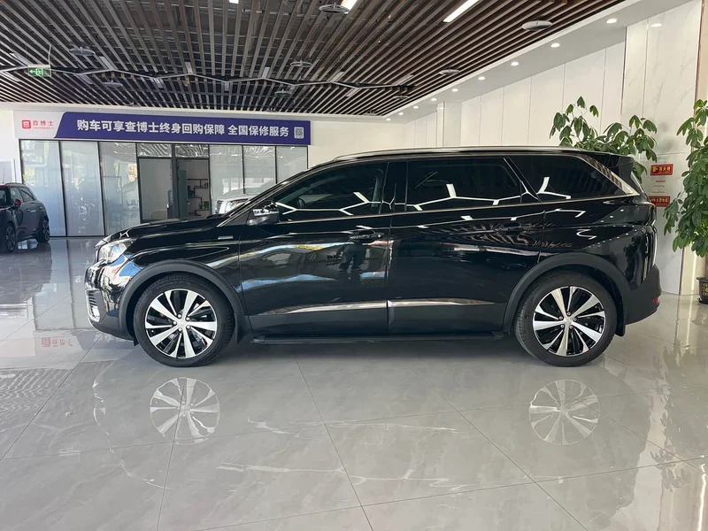 Peugeot 5008 — фото 3
