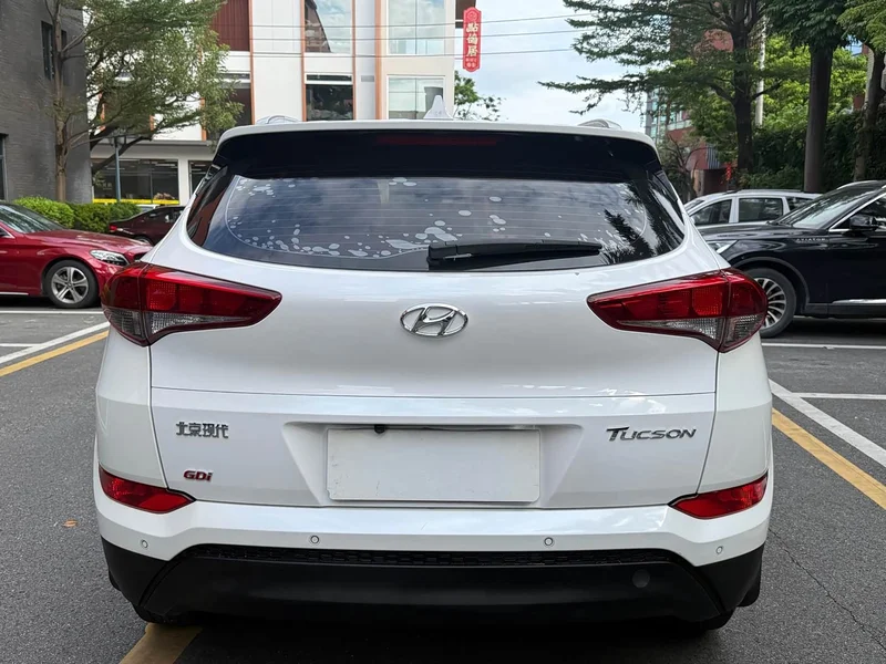 Hyundai Tucson — фото 16