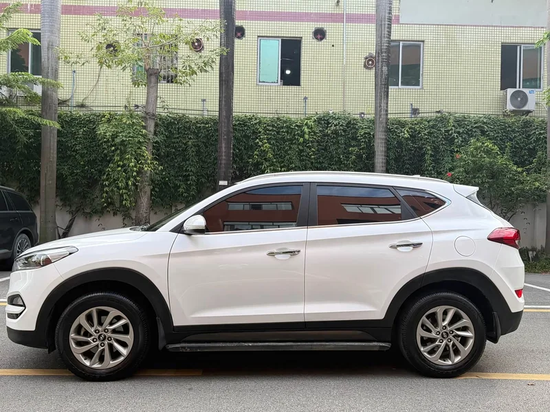 Hyundai Tucson — фото 4