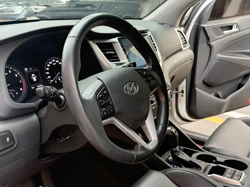 Hyundai Tucson — фото 7