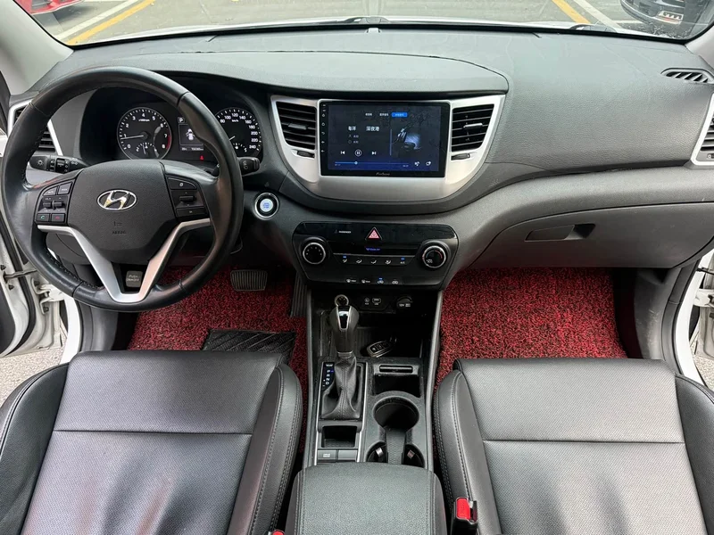 Hyundai Tucson — фото 9
