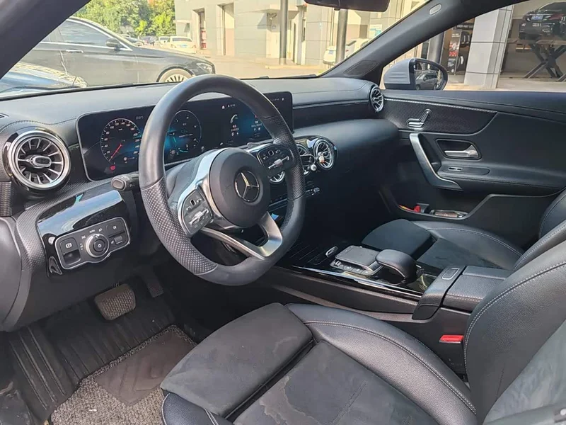 Mercedes-Benz A-Class — фото 13