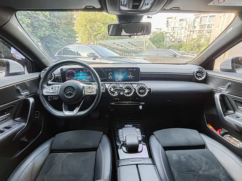 Mercedes-Benz A-Class — фото 16