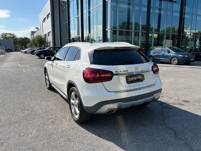 Mercedes-Benz GLA — фото 7