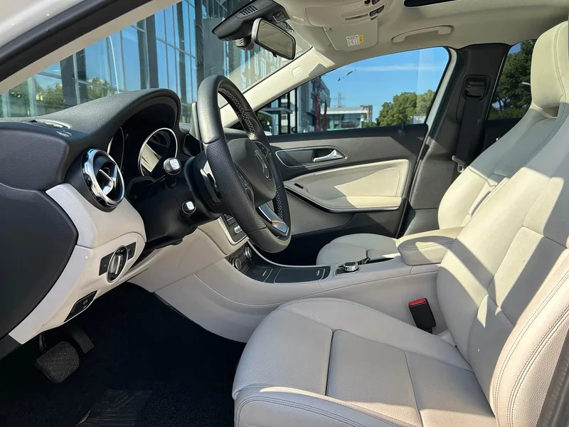 Mercedes-Benz GLA — фото 10