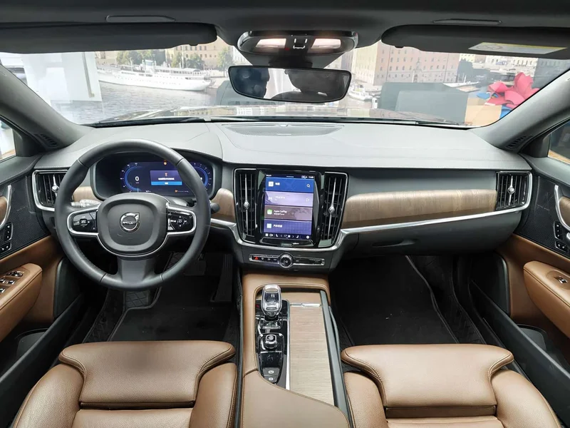 Volvo S90 — фото 13
