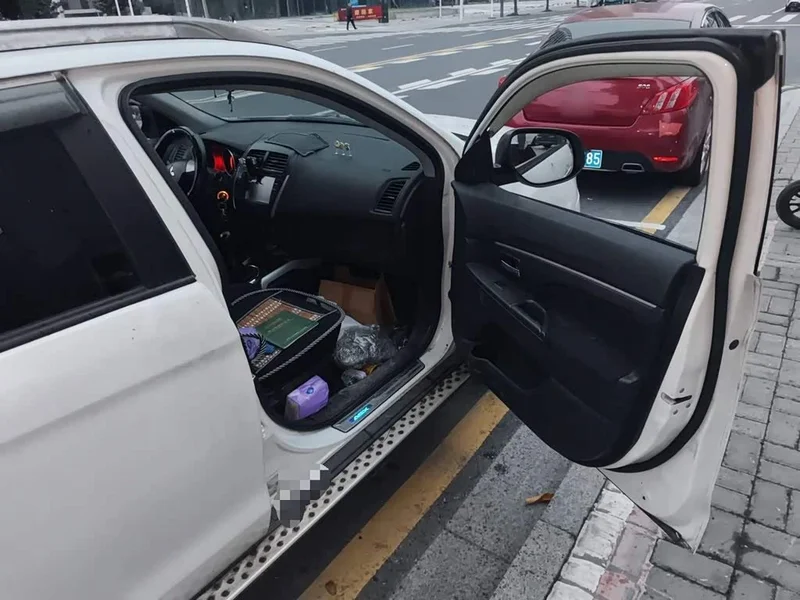 Mitsubishi ASX — фото 19