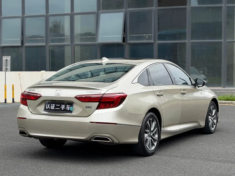 Hyundai Inspire — фото 7