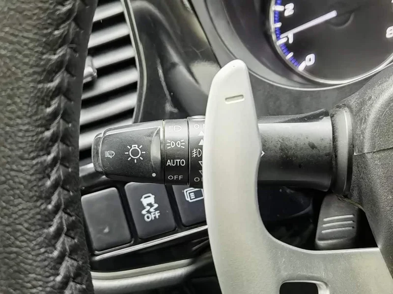 Mitsubishi Outlander — фото 21
