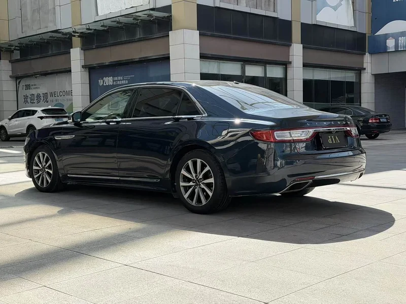 Lincoln Continental — фото 9