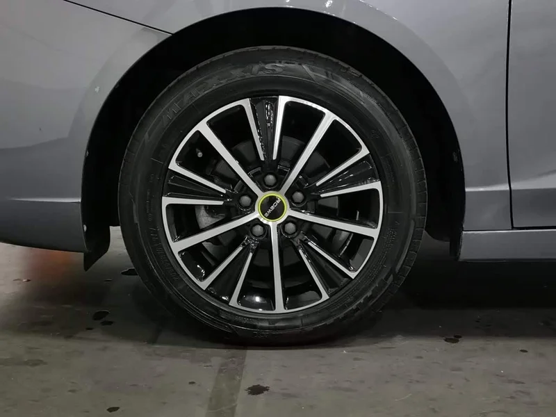 Roewe i5 — фото 17