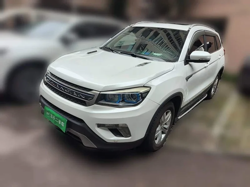 Changan CS75 — фото 1