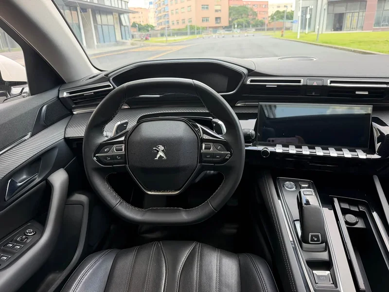 Peugeot 508 — фото 11