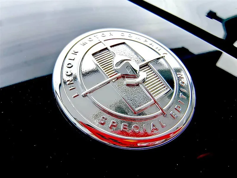 Lincoln Navigator — фото 13