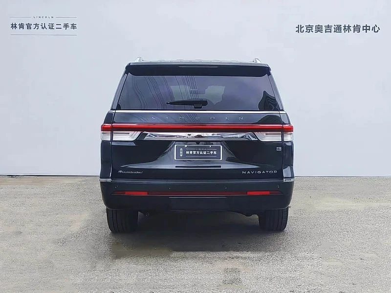Lincoln Navigator — фото 2