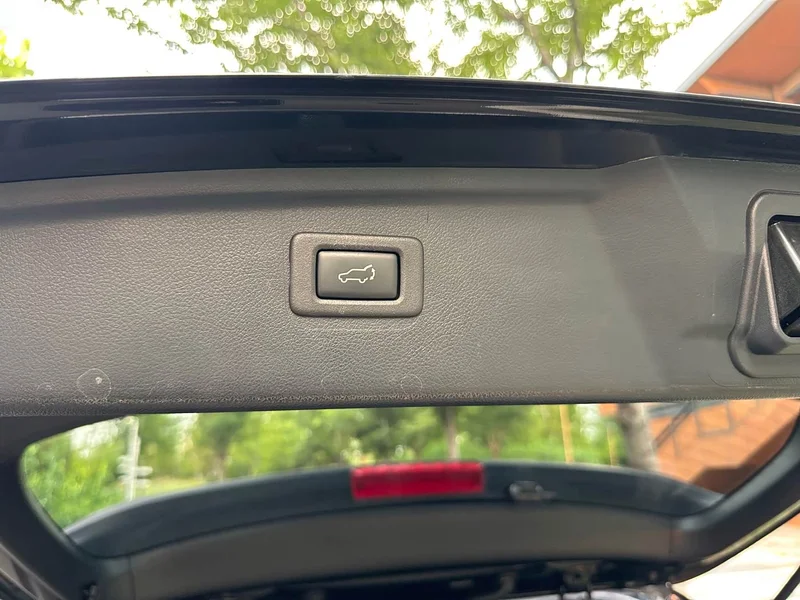 Subaru Outback — фото 16