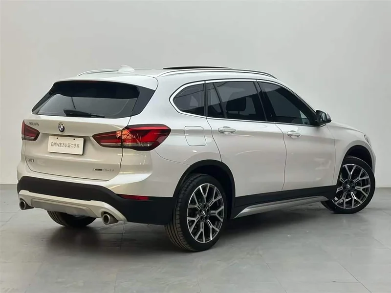BMW X1 — фото 4