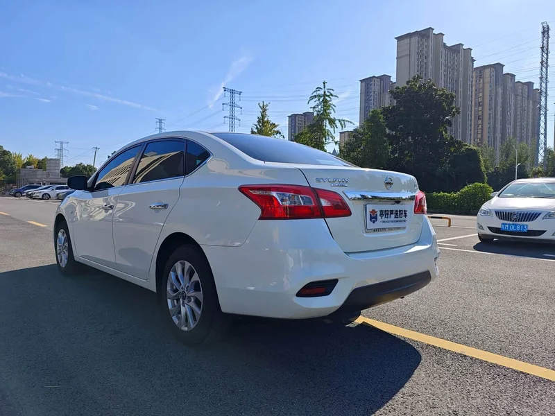 Nissan Sylphy — фото 4
