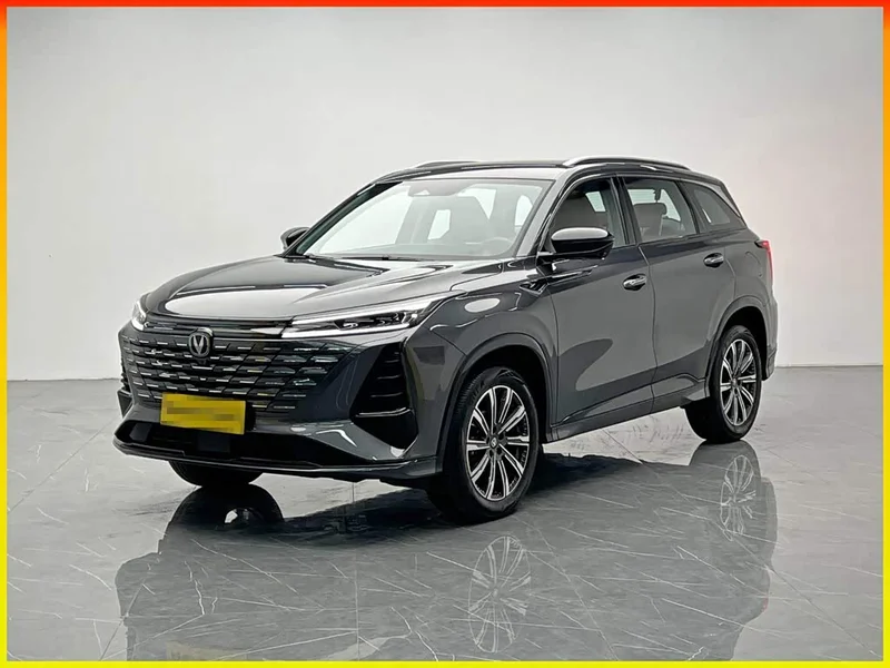 Changan CS75PLUS — фото 1