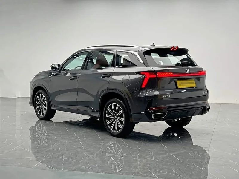 Changan CS75PLUS — фото 4