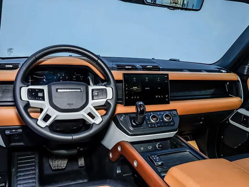 Land Rover Defender — фото 23