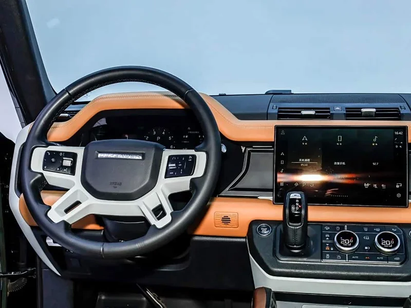 Land Rover Defender — фото 31