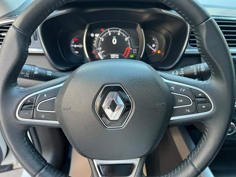 Renault Kadjar — фото 13