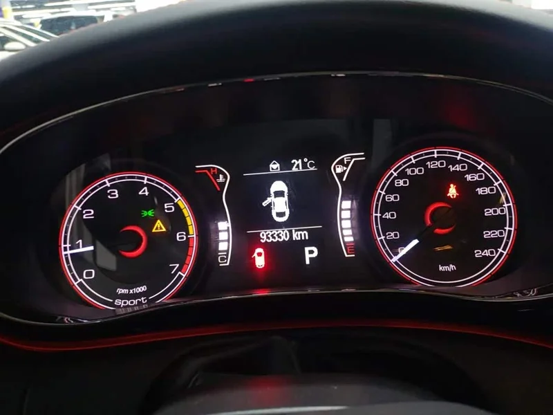 Hyundai i30 — фото 14