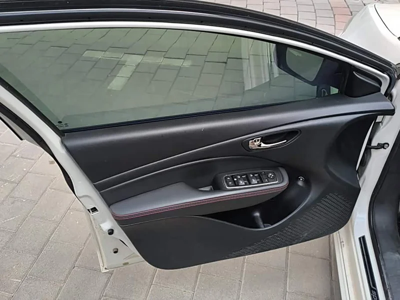Hyundai i30 — фото 7