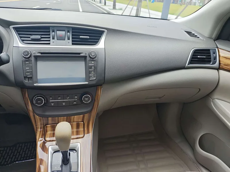 Nissan Sylphy — фото 13