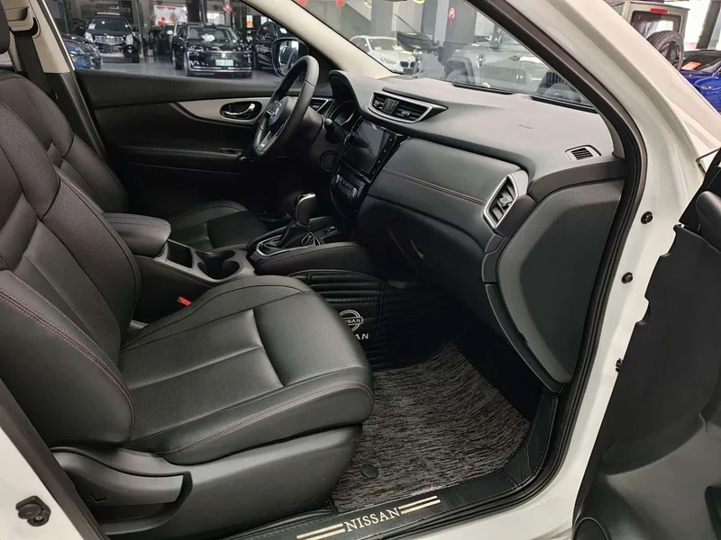 Nissan Qashqai — фото 16