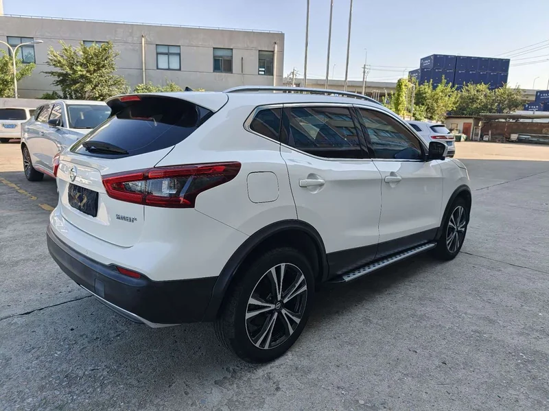 Nissan Qashqai — фото 22