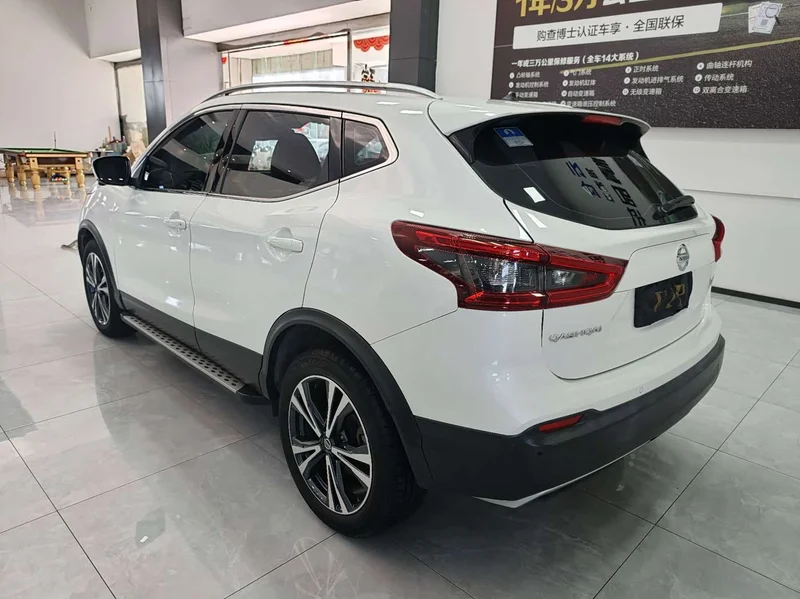 Nissan Qashqai — фото 6