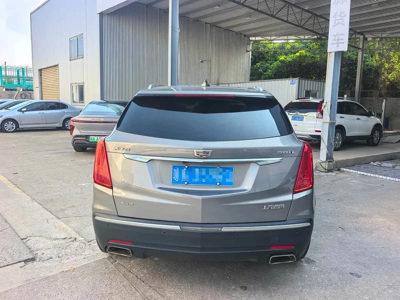 Cadillac XT5 — фото 9