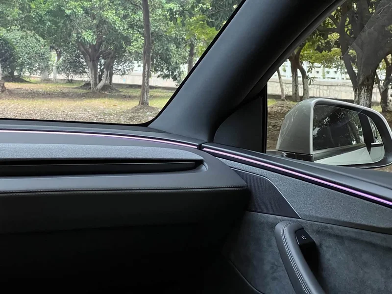 Tesla Model Y — фото 19