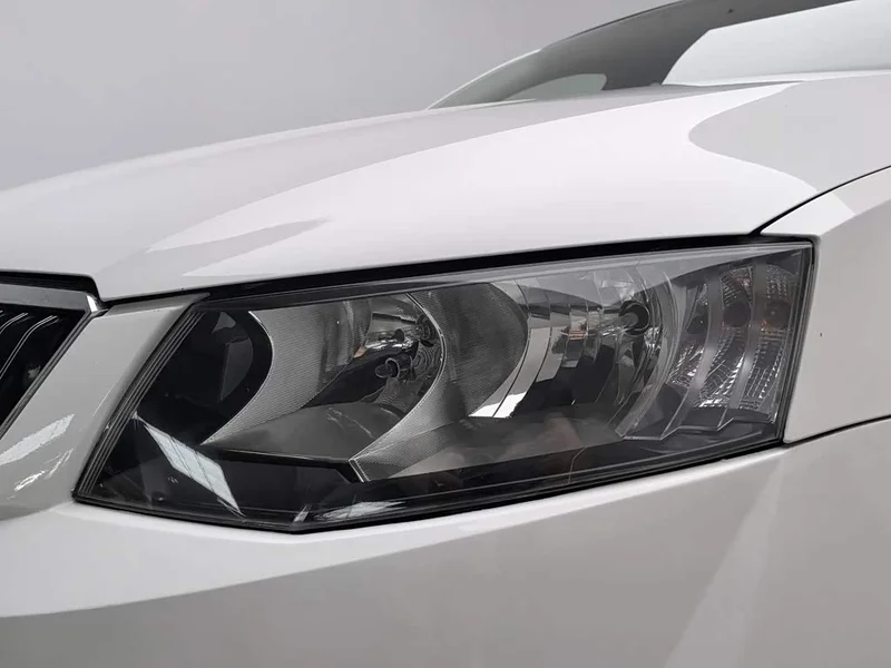 Volkswagen Octavia — фото 7