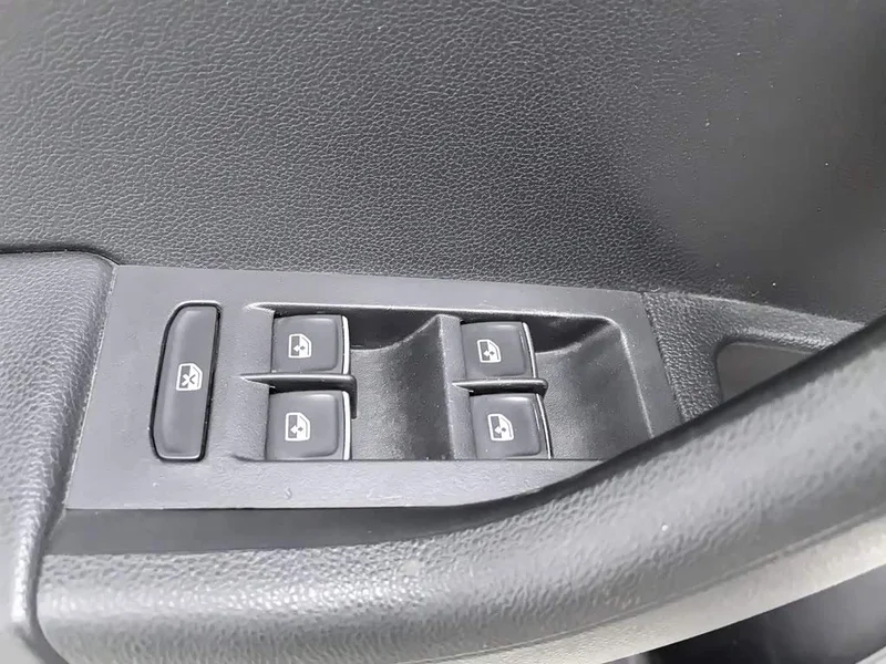 Volkswagen Octavia — фото 9