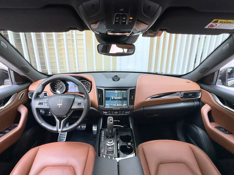 Maserati Levante — фото 14
