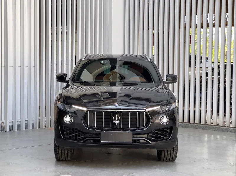 Maserati Levante — фото 2