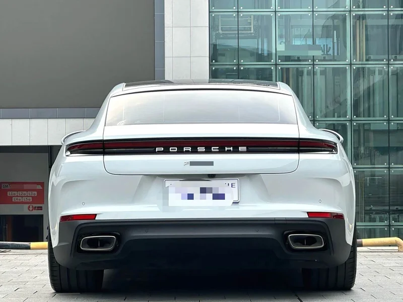 Porsche Panamera — фото 11