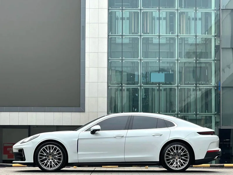 Porsche Panamera — фото 4