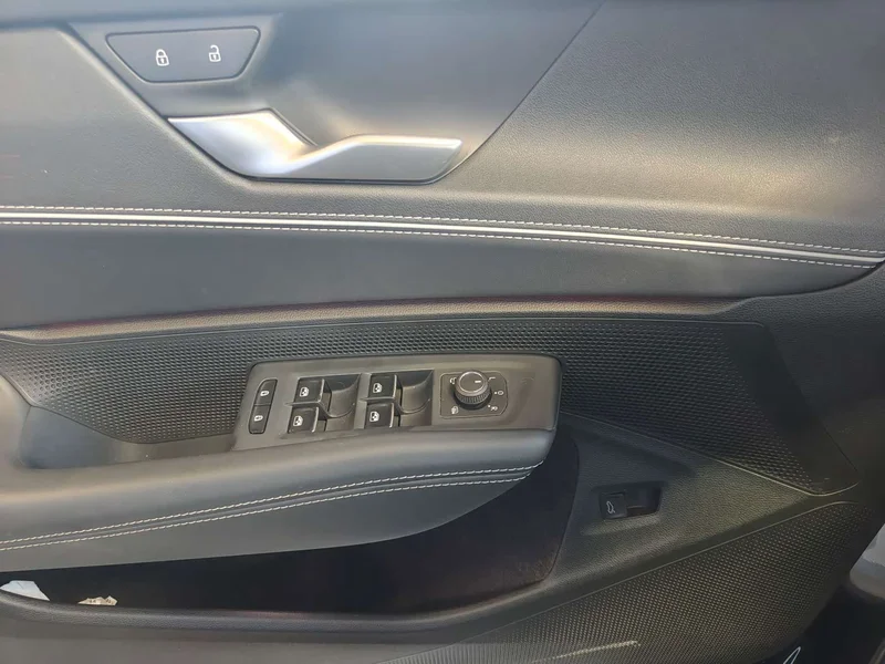 Volkswagen Passat — фото 15