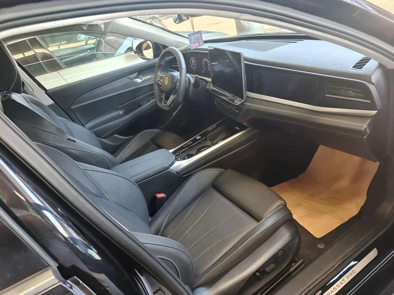 Volkswagen Passat — фото 17