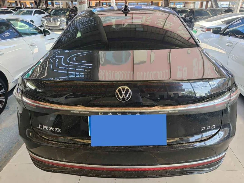Volkswagen Passat — фото 5