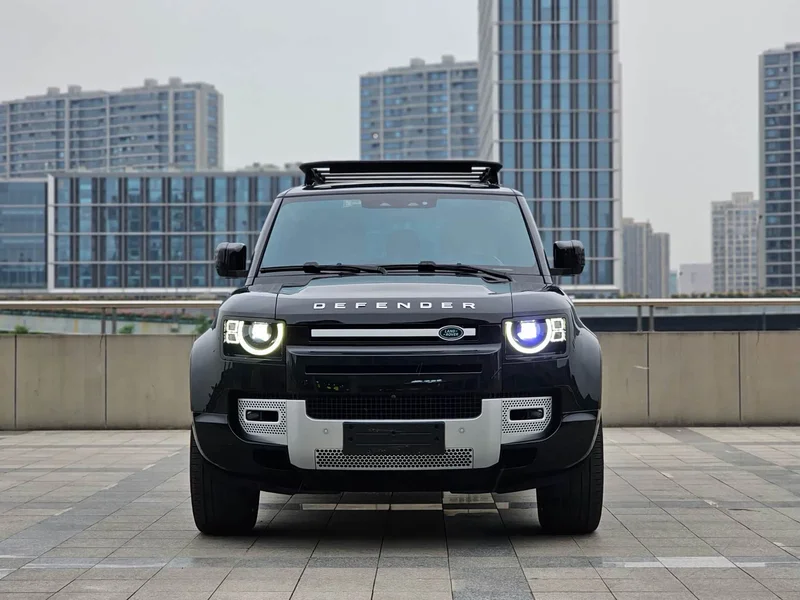 Land Rover Defender — фото 2