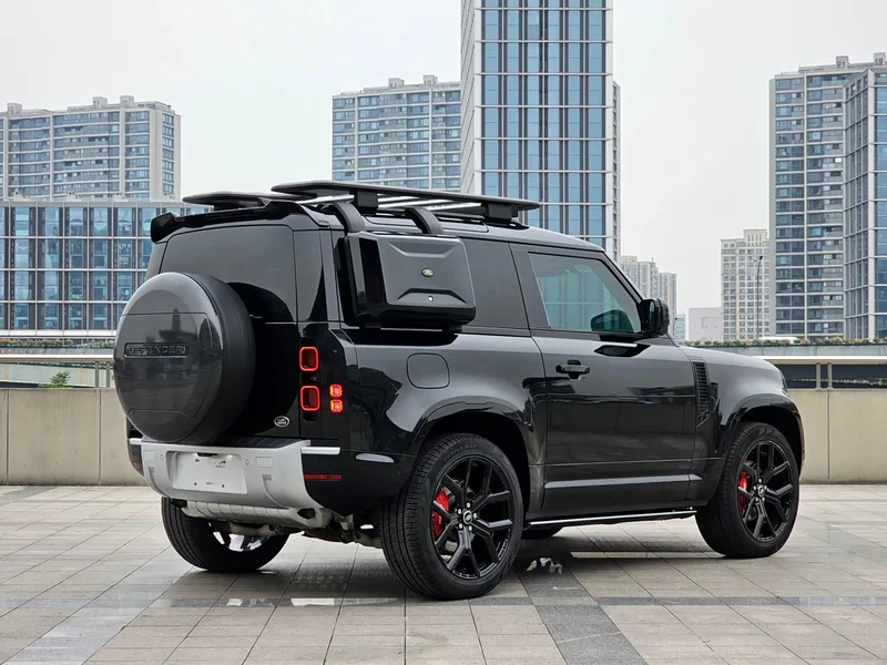 Land Rover Defender — фото 5