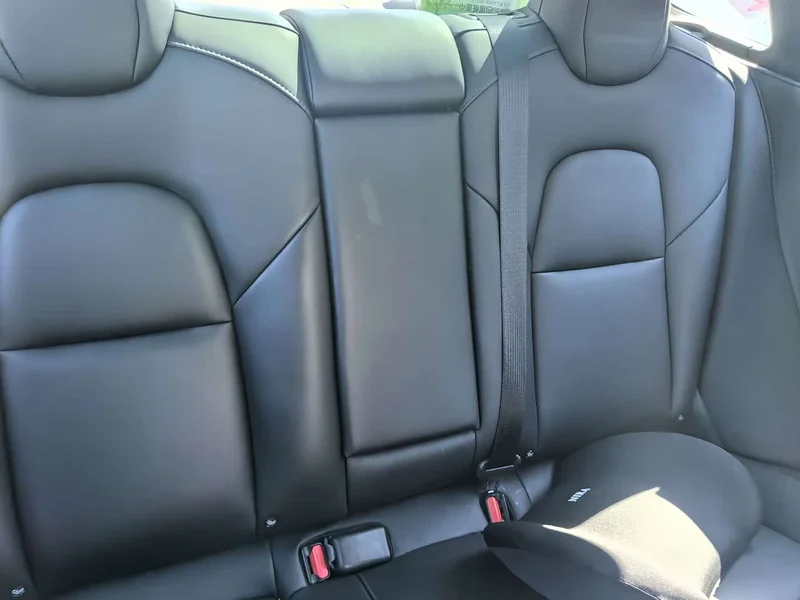 Tesla Model 3 — фото 19